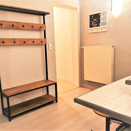 Greyhound - Grand Appartement Centre-Ville Суассон Екстер'єр фото