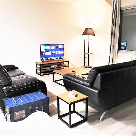 Greyhound - Grand Appartement Centre-Ville Суассон Екстер'єр фото