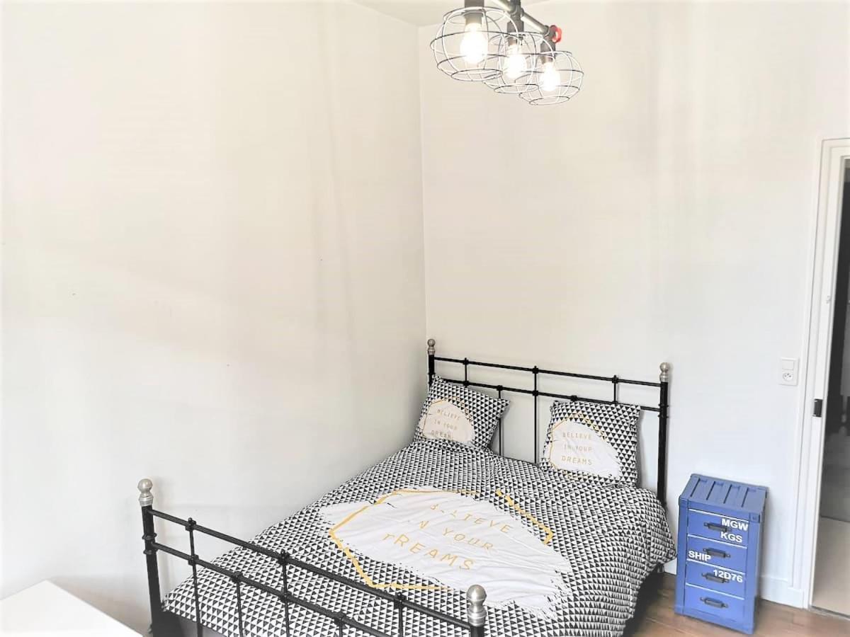 Greyhound - Grand Appartement Centre-Ville Суассон Екстер'єр фото