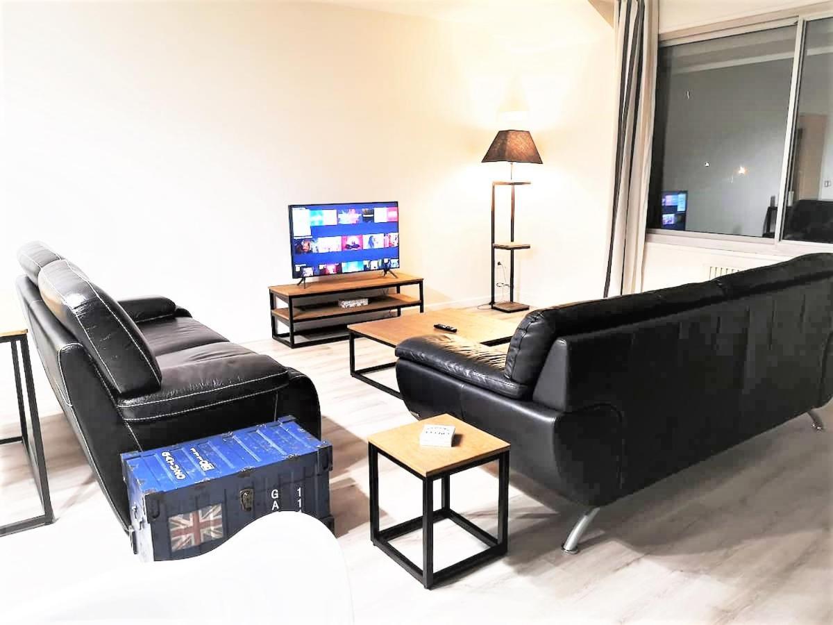 Greyhound - Grand Appartement Centre-Ville Суассон Екстер'єр фото